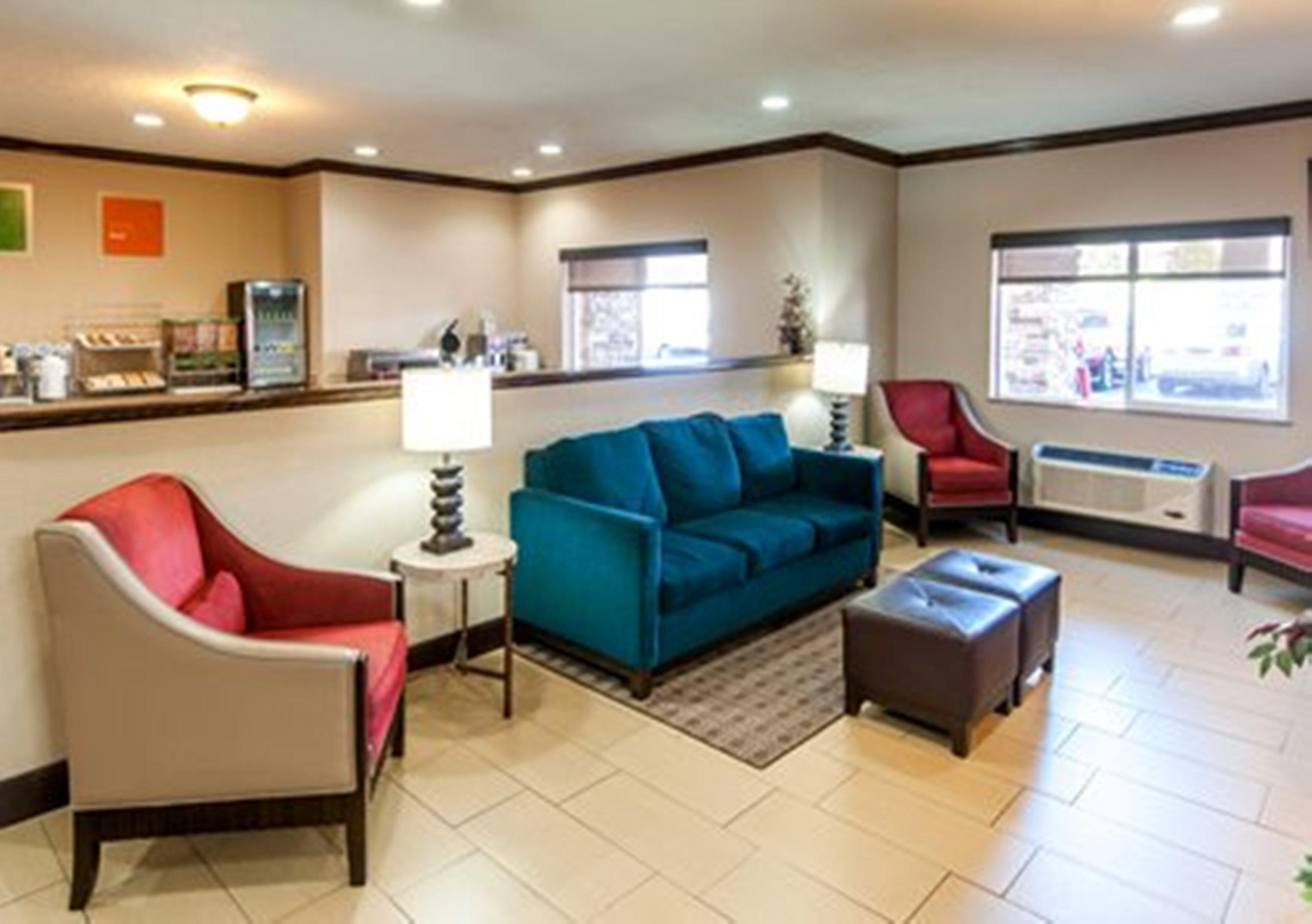 Comfort Inn Albuquerque Airport Exterior photo